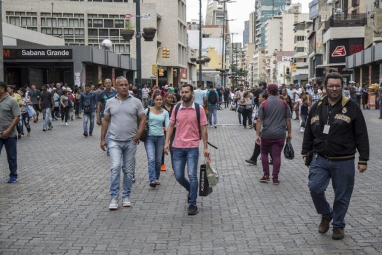 79% de los venezolanos desea pasar la página