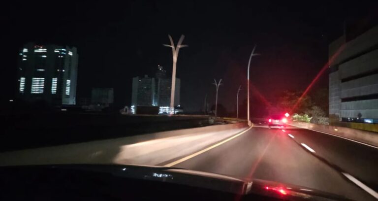 Apagón total en Panamá deja sin luz al presidente