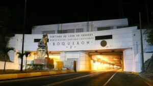 autopista Caracas-La Guaira