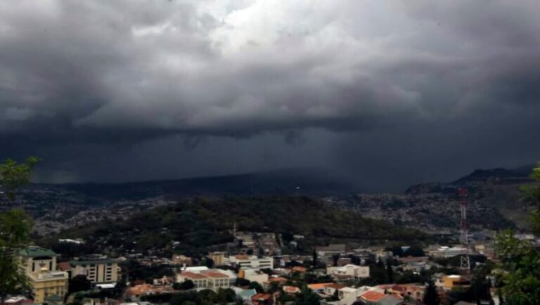 ¿Lluvia a la vista o solo amenaza?