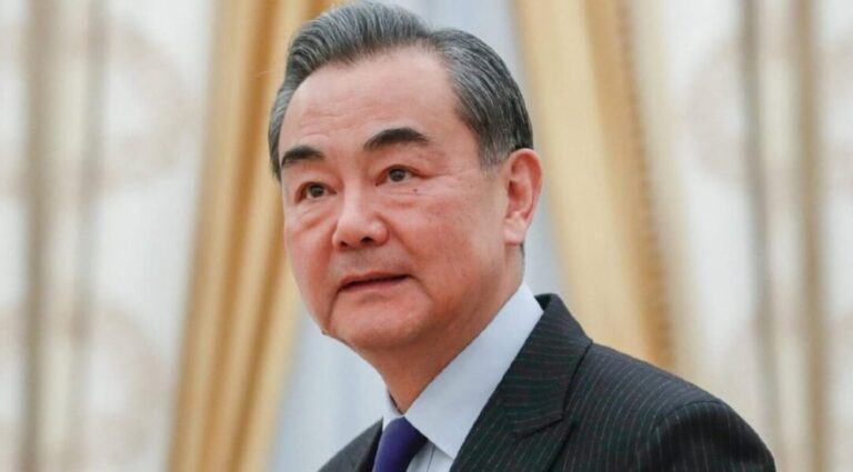China quiere ser el puente: ofrece mediar entre India y Pakistán
