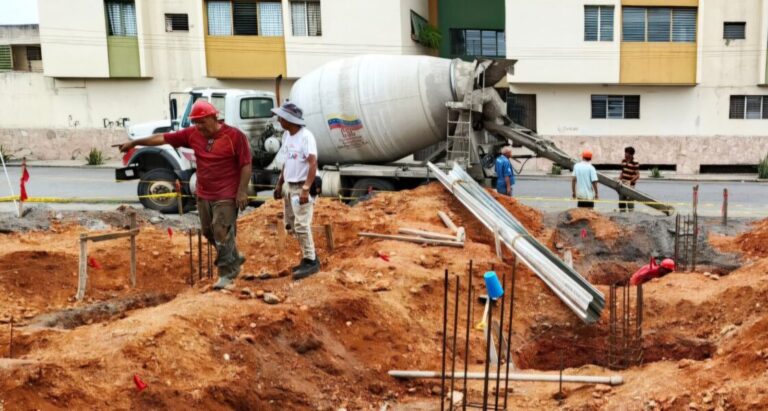 Comunas en acción: nuevas obras y proyectos llegan a Lara