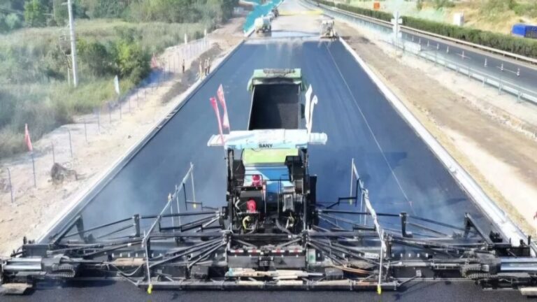 ¿Qué país levantó una autopista con IA?