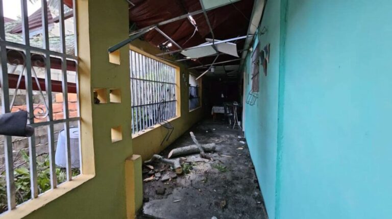 Protección Civil responde rápido tras fuerte aguacero en Maturín