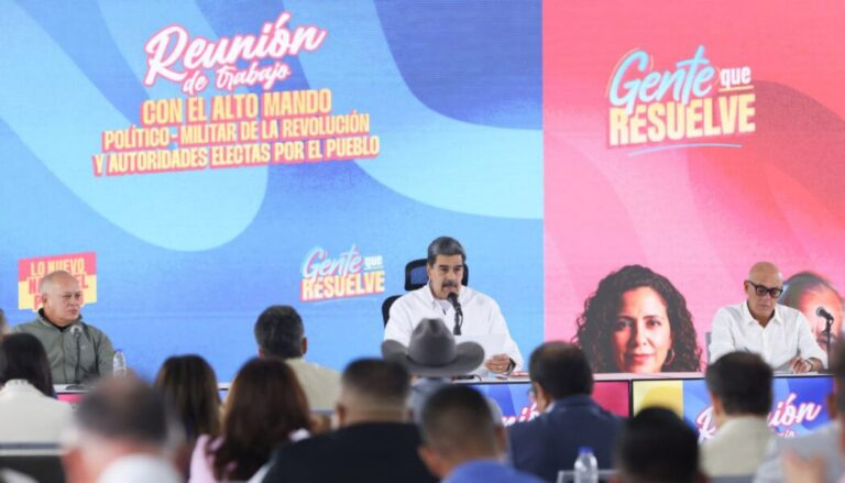 Maduro: Más territorio, menos escritorios