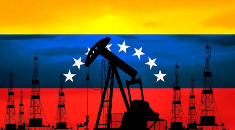 Ni licencias ni amenazas frenan el petróleo venezolano