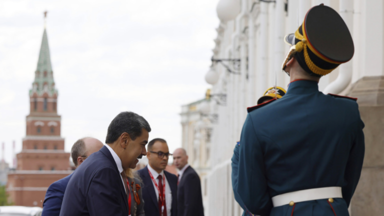 Maduro siente como propio el triunfo de la Gran Guerra Patria