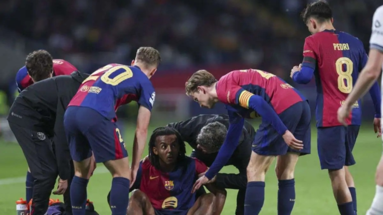 FC Barcelona pierde a Koundé por lesión