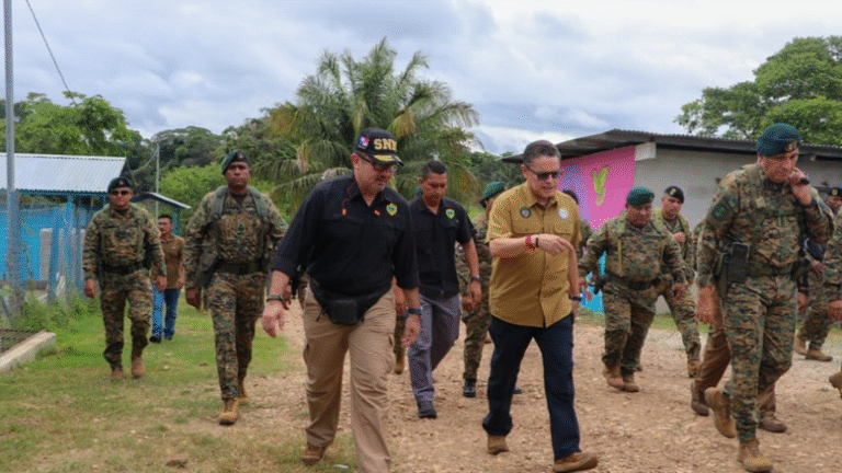 Panamá cierra la estación migratoria del Darién