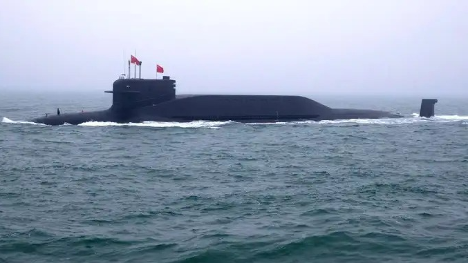 China muestra su submarino de propulsión nuclear