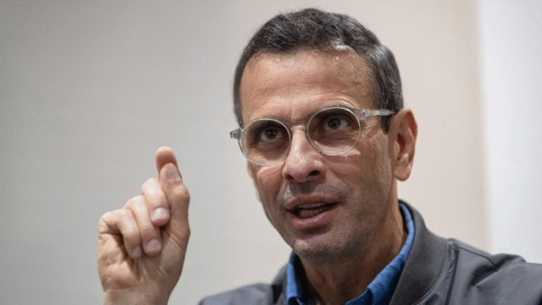 Capriles anuncia que no avalará el gobierno de Edmundo González