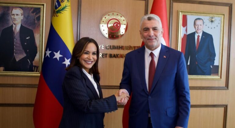 Estambul vibra con la fuerza del “Hecho en Venezuela”