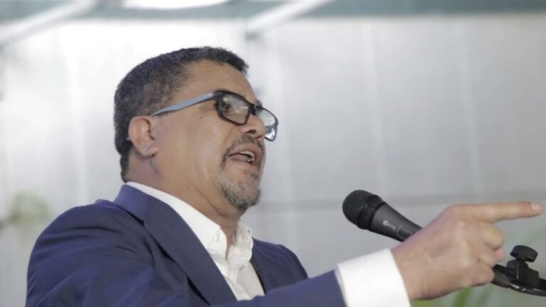 ¿Por qué la política dejó «bataqueado» a Benjamín Rausseo?