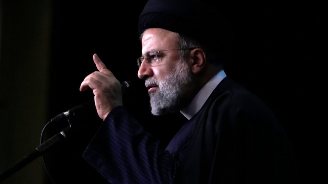 Irán