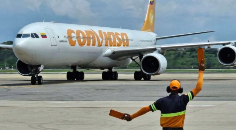 El vuelo 34: ¿Cuántos connacionales llegaron repatriados desde México?