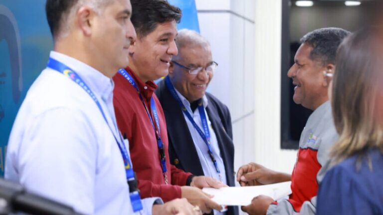 CONATEL en acción: la batalla por la voz popular suma 24 aliados
