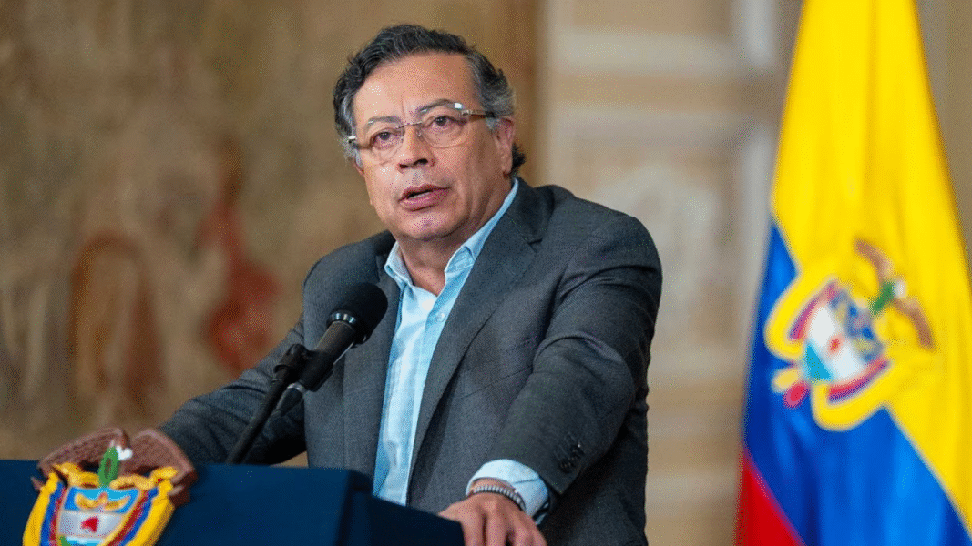 ¿Presiones políticas? Petro alerta sobre amenazas a la justicia previo al fallo contra Uribe