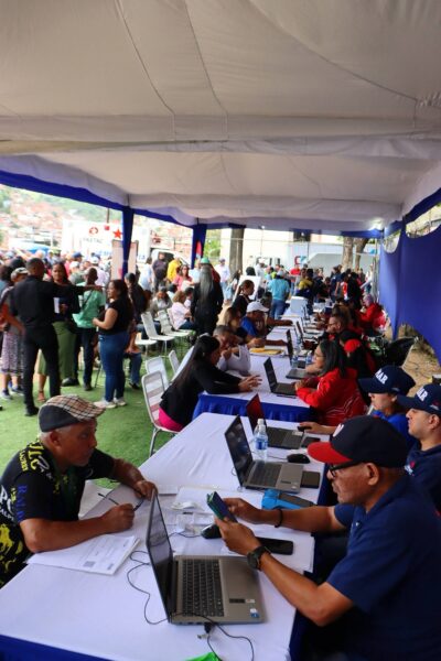 Operación Caracas Sonríe
