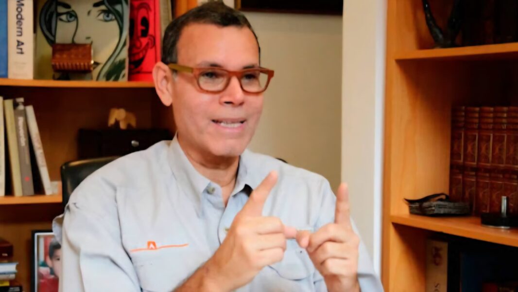 Luis Vicente León: “No habrá colapso”, si el petróleo sigue su curso