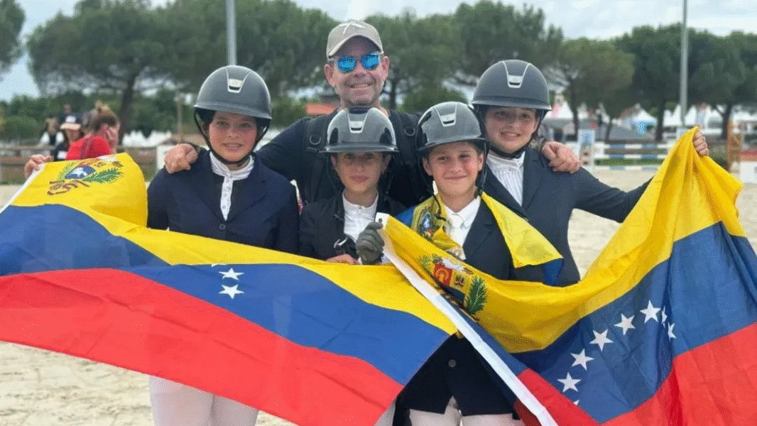 Jóvenes jinetes venezolanos rompen récords en Francia