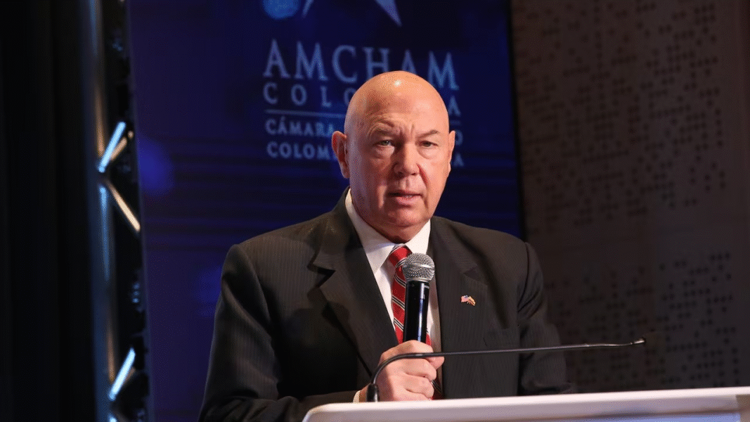 Embajador John McNamara: «Trump no quiere derrocar a Maduro»