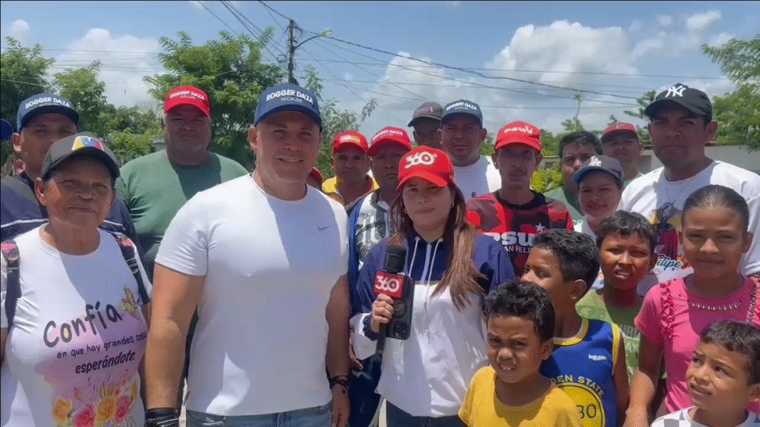¡Pollitos, sopa y votos! Mira qué hizo Daza en San Felipe