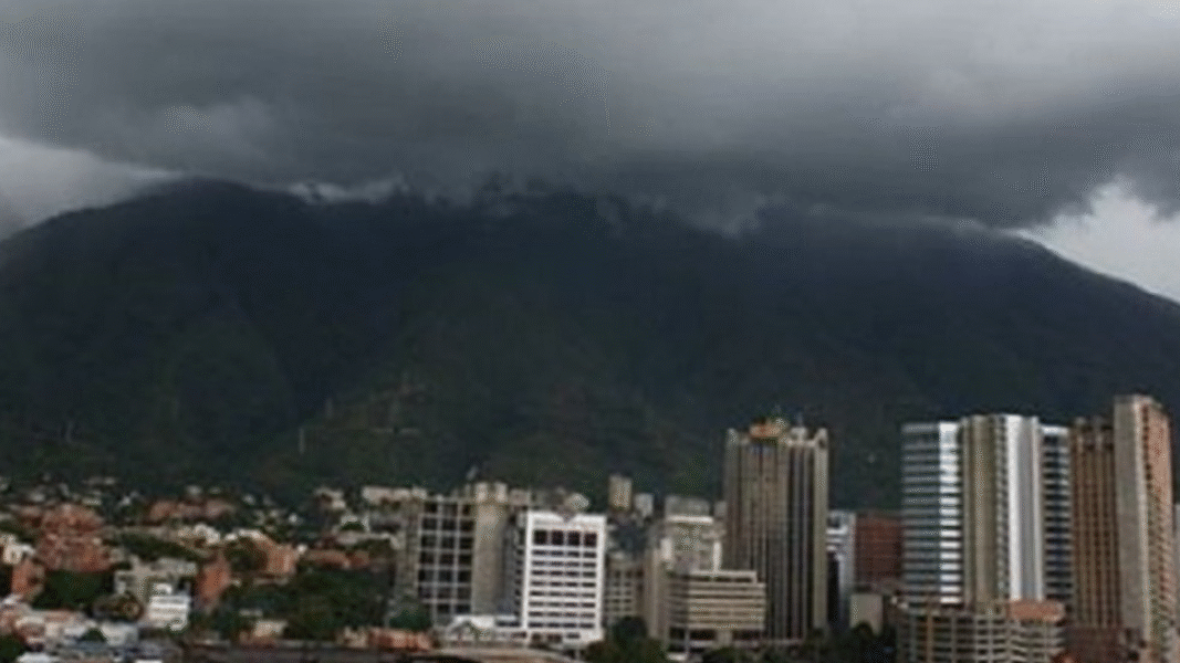 ¿Se avecinan lluvias fuertes este sábado 16 de agosto en Venezuela?