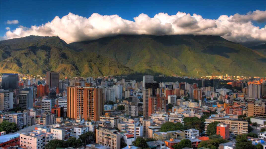 Zonas en alerta por lluvias este domingo: ¿estás preparado?