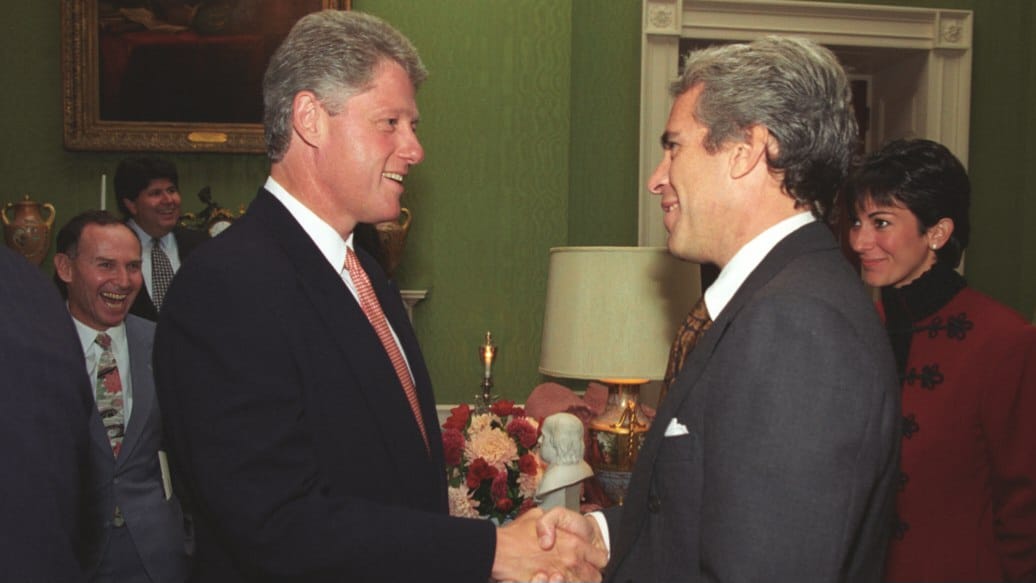 Los Clinton en la mira: ¿Qué sabían sobre Epstein?