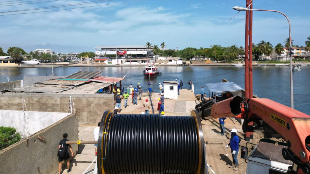 ¿Qué pasa bajo el canal de El Paraíso? Esta obra eléctrica tiene la respuesta