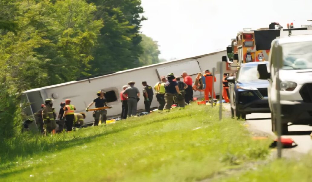 Accidente mortal en Nueva York: ¿qué pasó con los pasajeros del autobús?