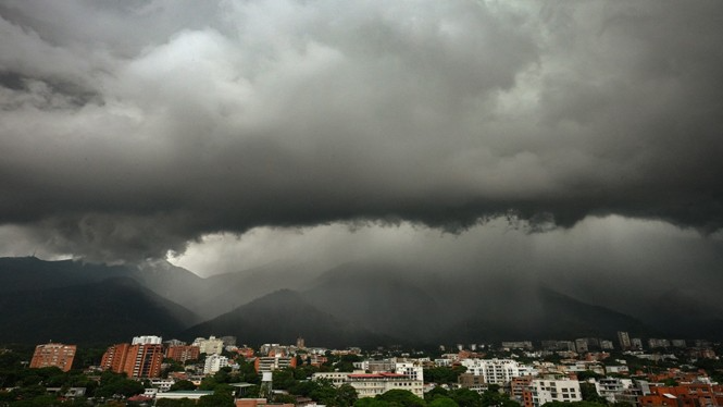 Nublado y lluvioso: ¿Cómo te afectará el clima hoy?