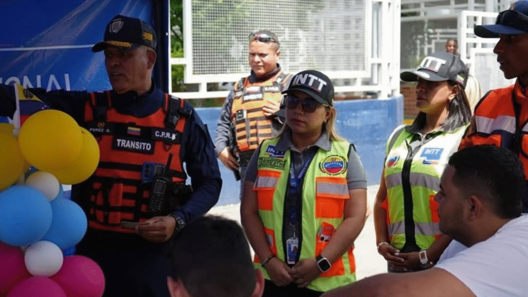 Motorizados de la Gran Caracas reciben formación