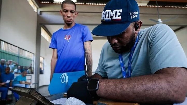 Saime lleva cédulas a los penales con la «Ruta Penitenciaria»