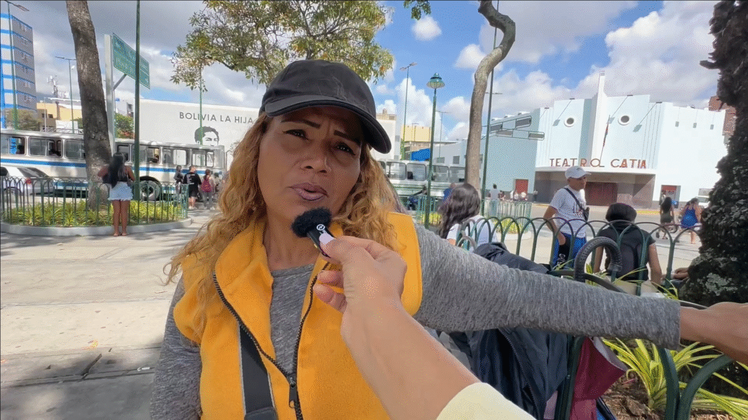 ¿Qué se dice sobre la Plaza Bolivia en Catia?