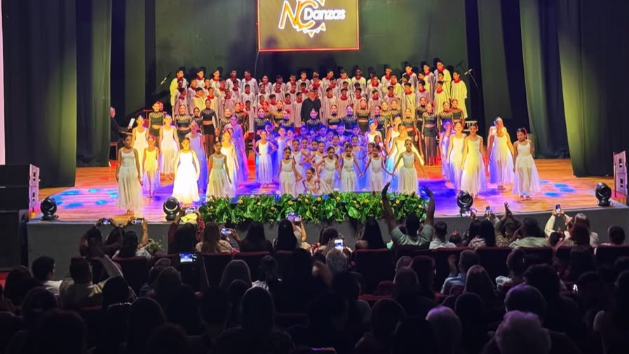 ¡Teatro Escuela Niños Cantores vibró alto en su primera gala!