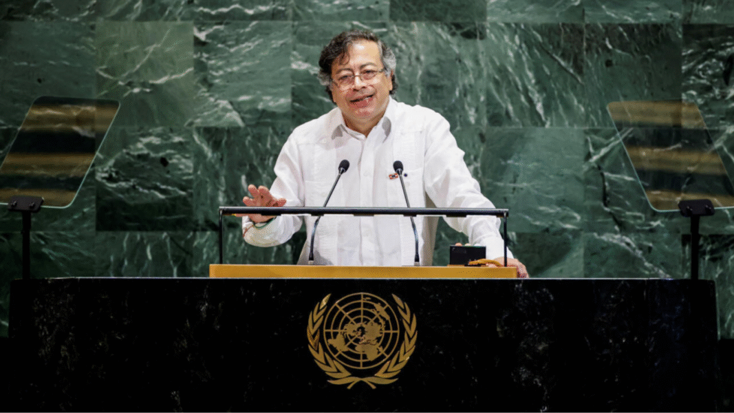 Cabello destaca intervención de Petro: “Habló por los pueblos libres en la ONU”