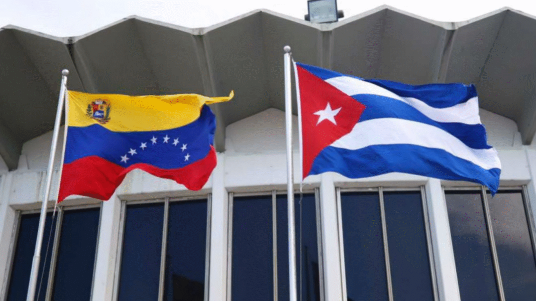 Cuba lanza campaña de firmas en apoyo a Venezuela frente a amenaza militar de EE.UU.