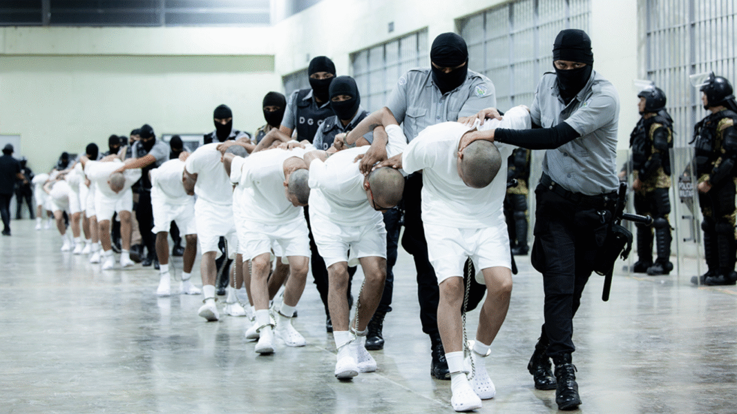 Venezuela llevará al cine la historia de los 252 connacionales secuestrados en El Salvador