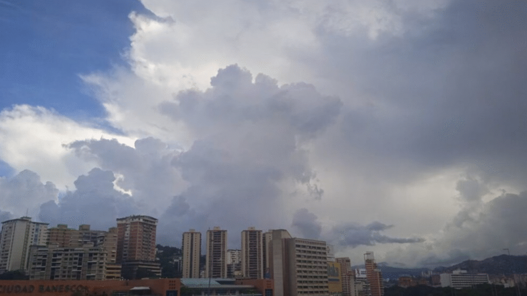 ¿Qué zonas de Venezuela estarán bajo lluvias este domingo?