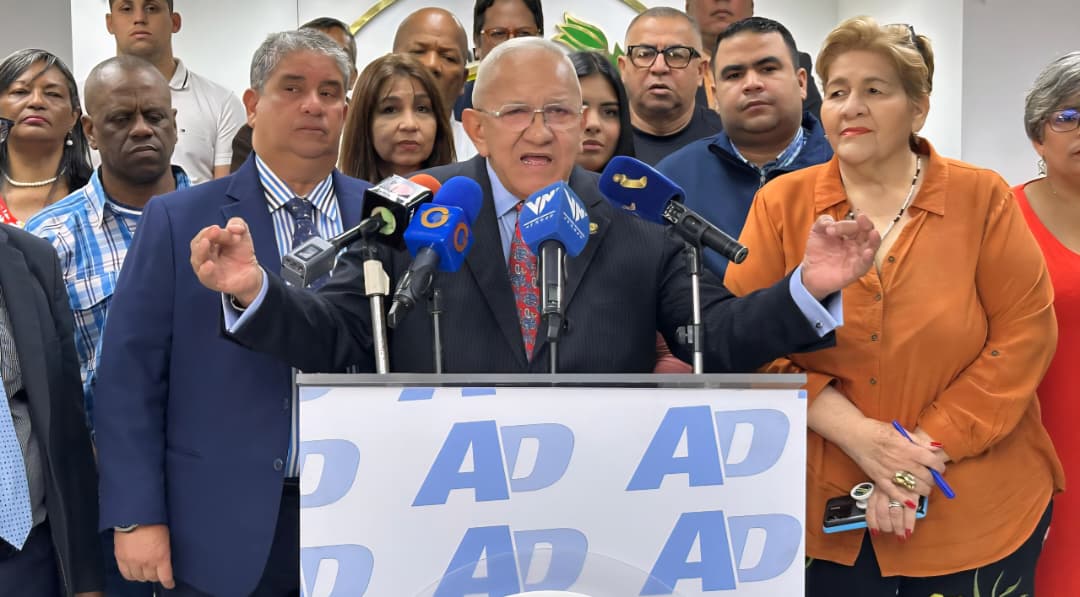 ¿Qué pidió el líder de Acción Democrática al Papa León XIV?