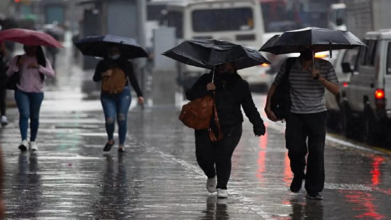 Dos ondas tropicales se acercan: ¿qué pasará en las próximas horas?
