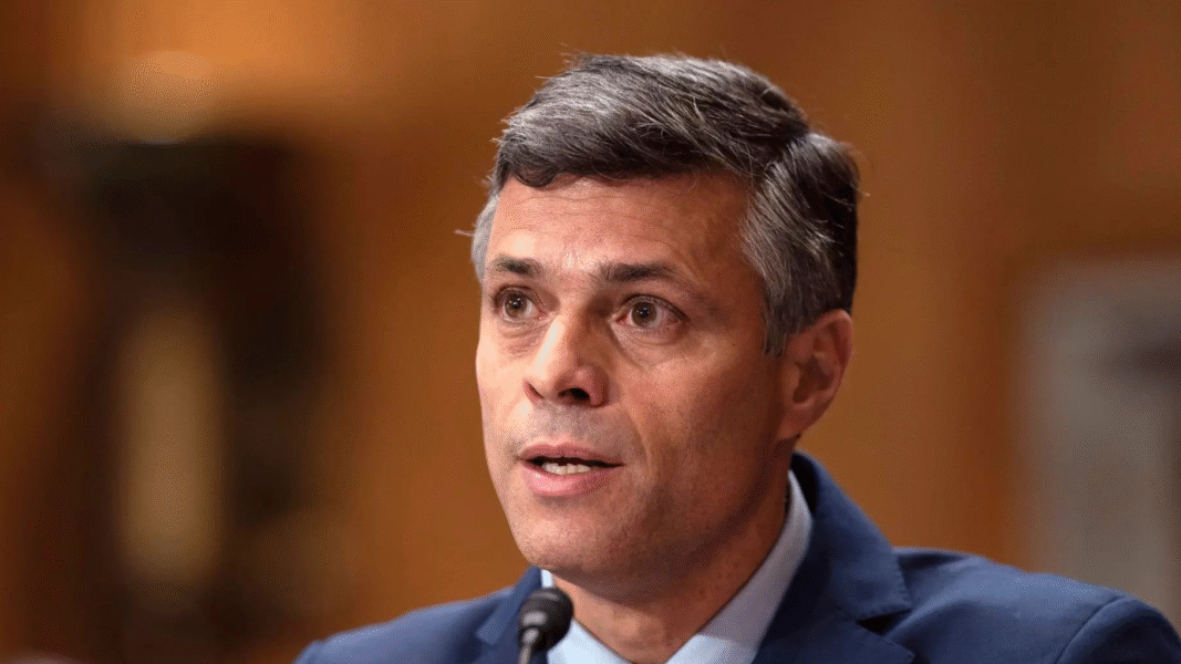 Usuarios atacan por las redes a Leopoldo López