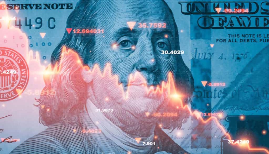 ¿El fin del reinado del dólar? La divisa cae a su nivel más bajo en 30 años