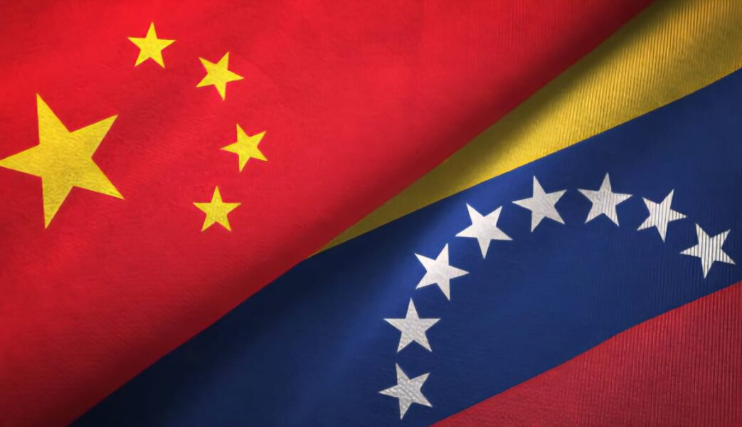 ¿Es China el aliado clave de Caracas frente a Washington?
