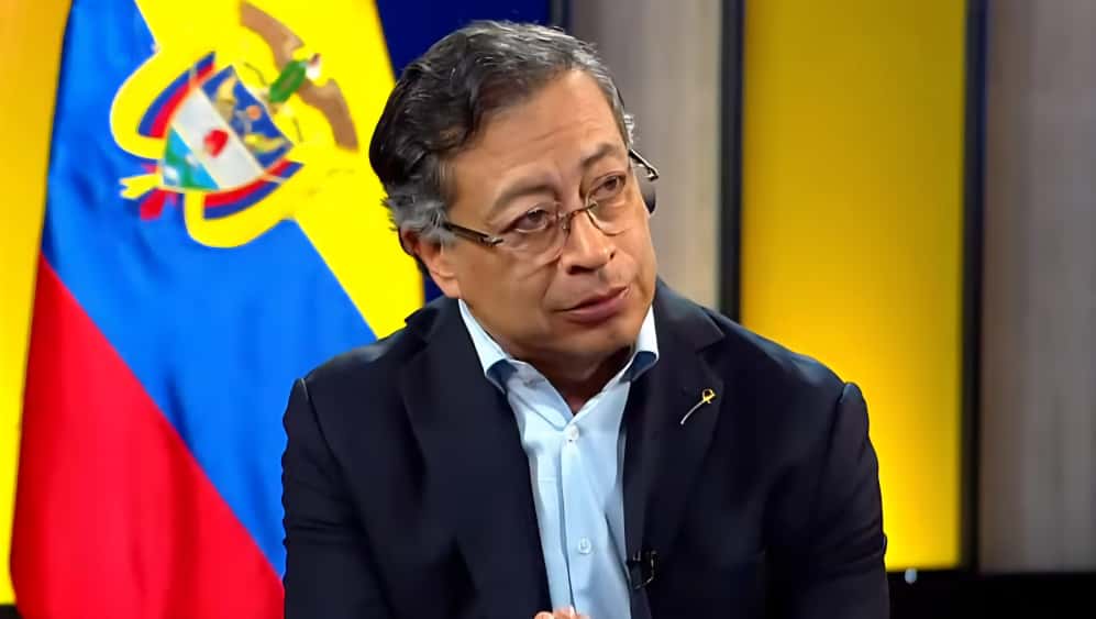 Petro advierte que ataques militares de EE.UU. afectarían a toda la región