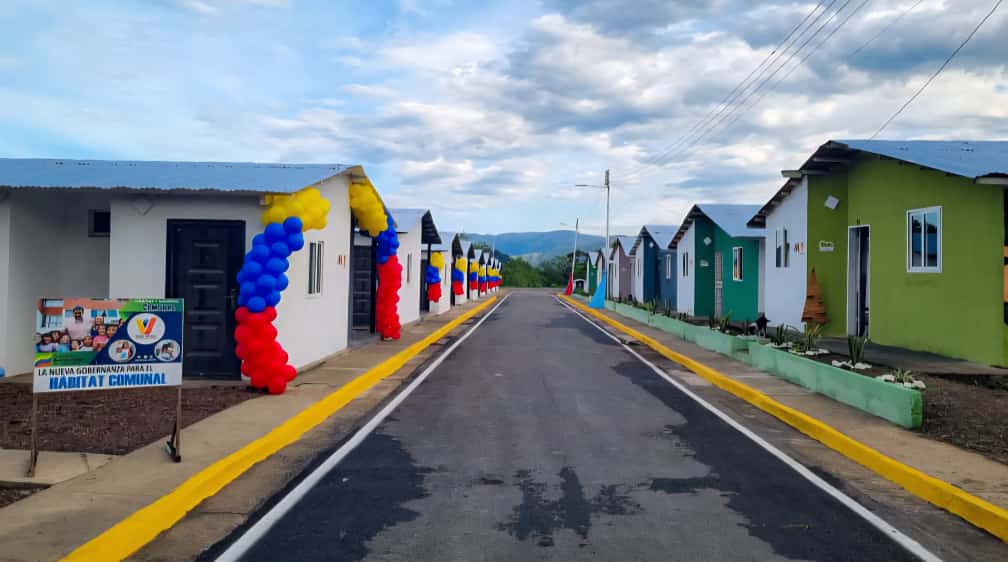 GMVV entrega y rehabilita viviendas en jornada productiva en Sucre