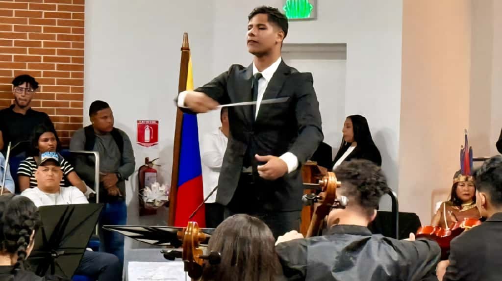 Propuesta de himno de Guayana Esequiba se presenta en un evento histórico