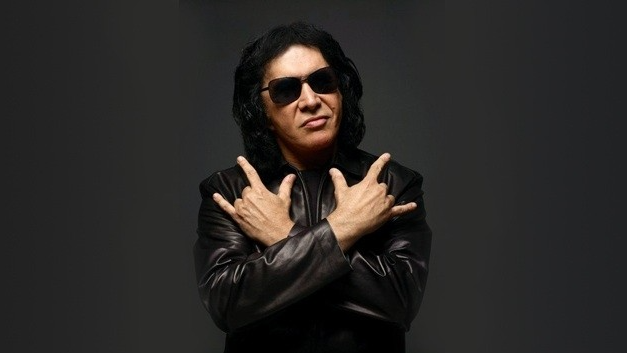 Gene Simmons de KISS sufre un accidente y es hospitalizado
