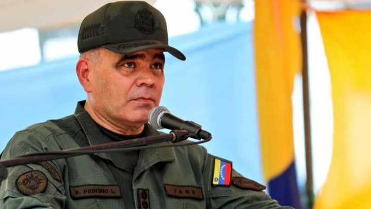 Vladimir Padrino López dota de insumos a más de 300 unidades tácticas